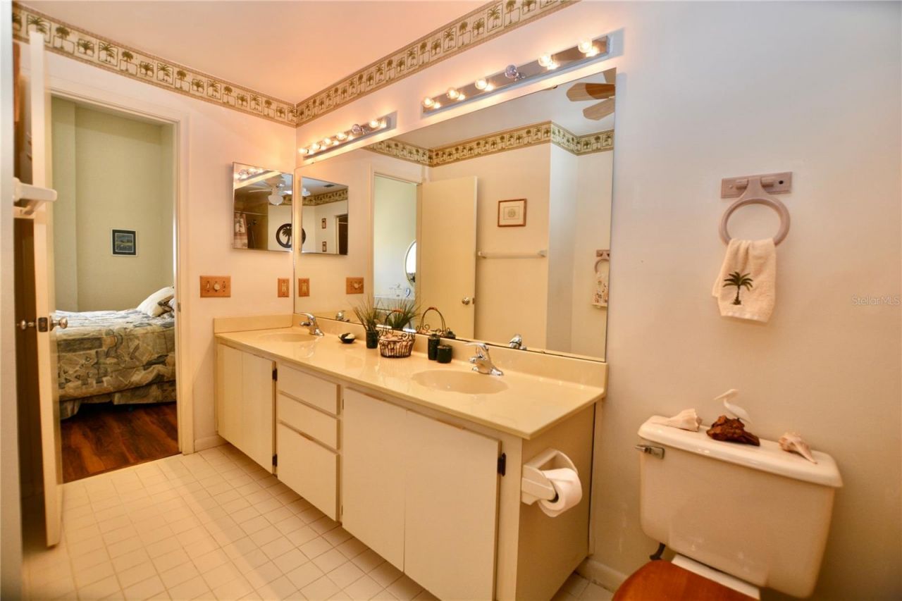 6047 Bahia Del Mar Boulevard, Unit 264, Saint Petersburg, FL 33715 Photo