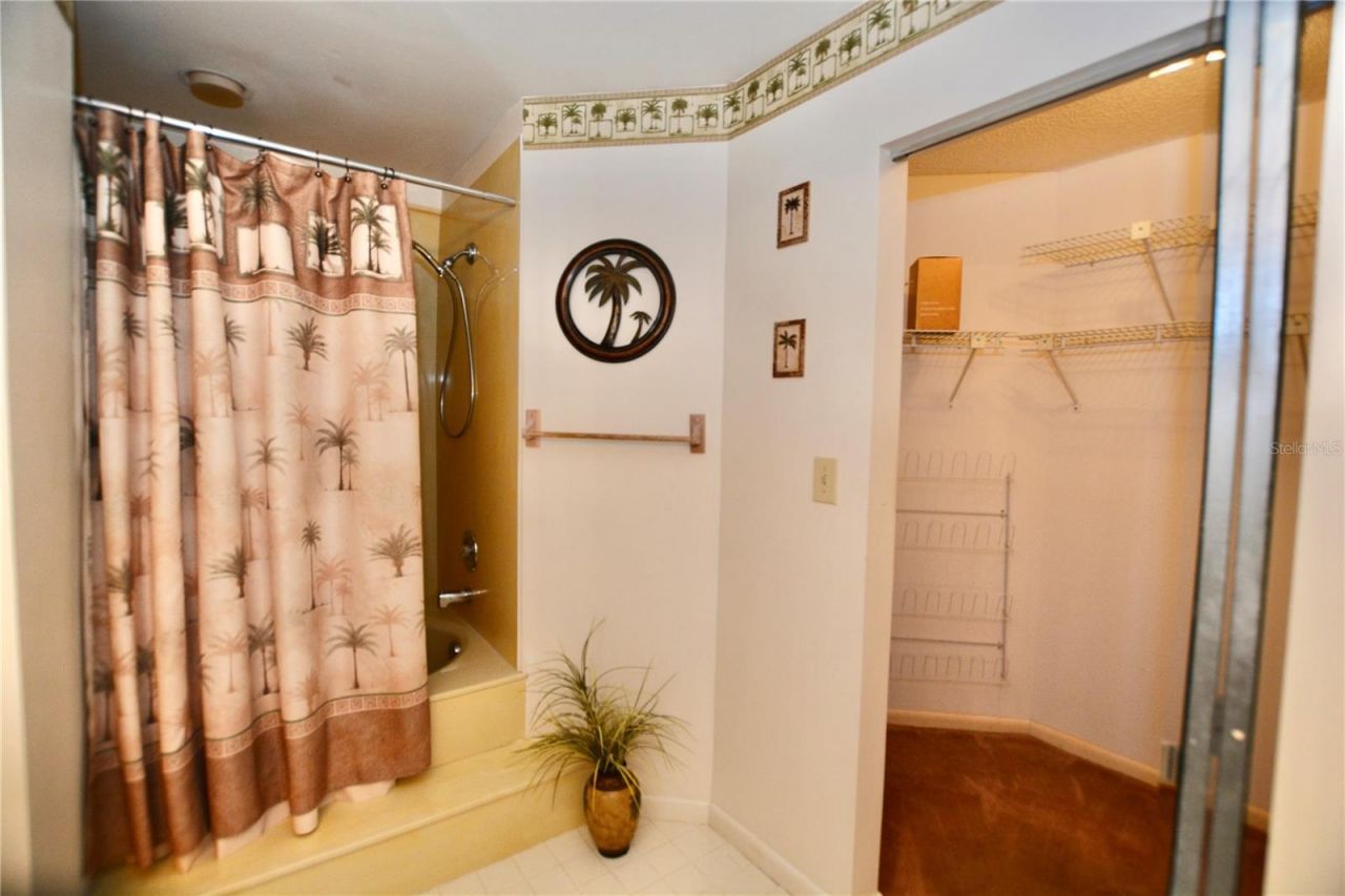 6047 Bahia Del Mar Boulevard, Unit 264, Saint Petersburg, FL 33715 Photo