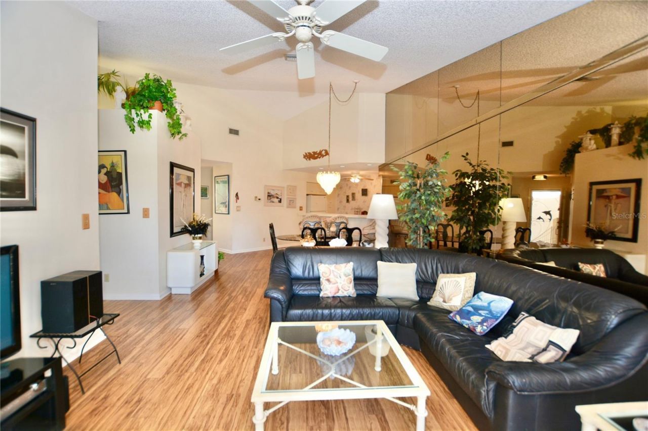 6047 Bahia Del Mar Boulevard, Unit 264, Saint Petersburg, FL 33715 Photo