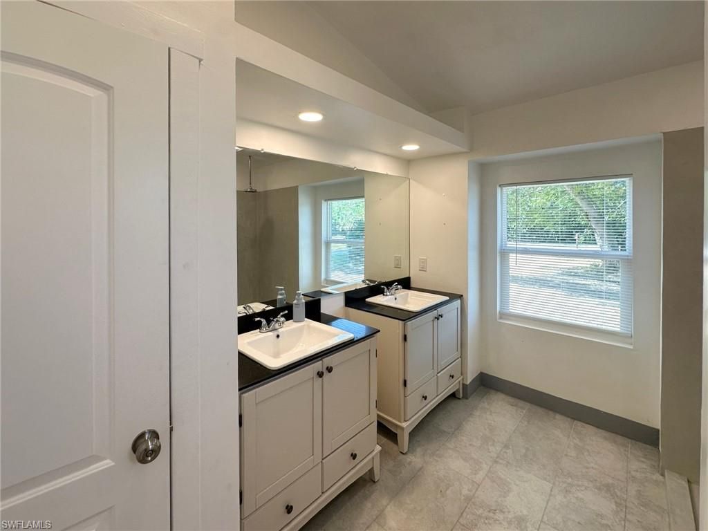 137 Meta St, Fort Myers, FL 33905 Photo