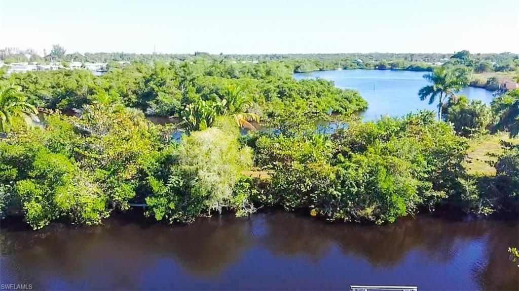 137 Meta St, Fort Myers, FL 33905 Photo