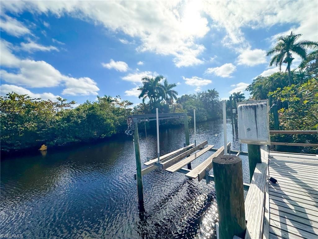 137 Meta St, Fort Myers, FL 33905 Photo