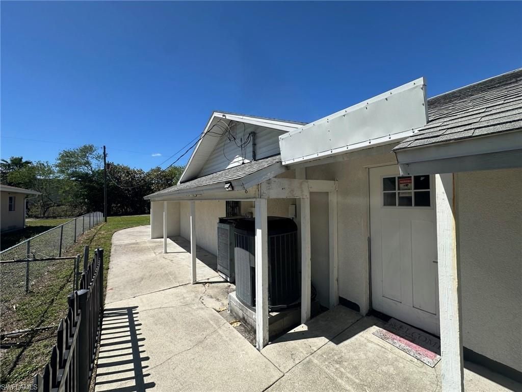 137 Meta St, Fort Myers, FL 33905 Photo