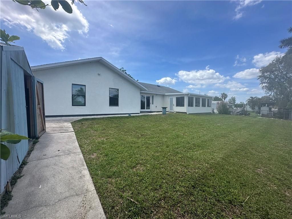 137 Meta St, Fort Myers, FL 33905 Photo