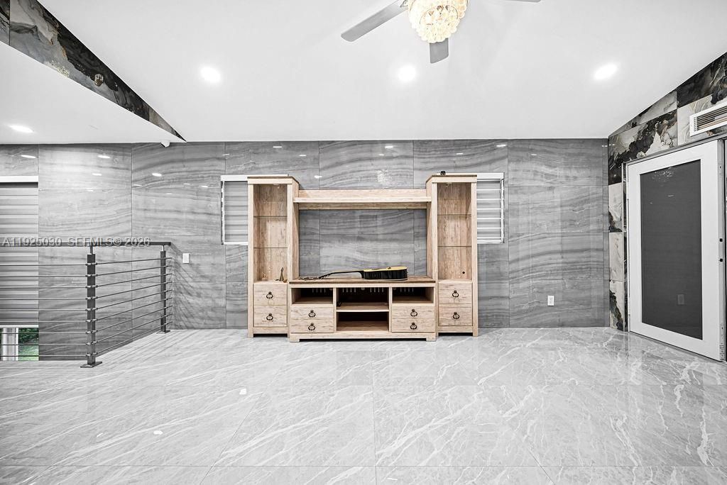 7830 SW 120th St, Pinecrest, FL 33156 Photo