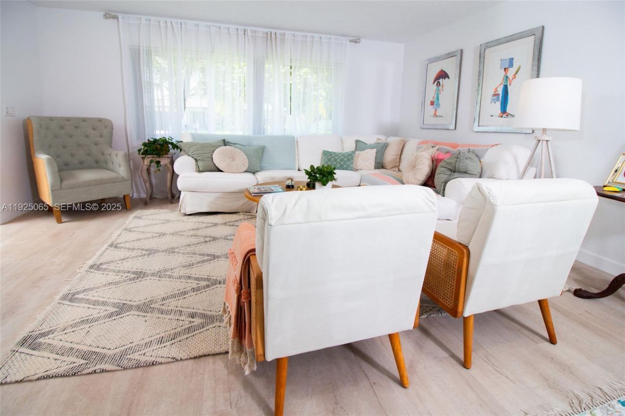 107 Winged Foot Ln, Boca Raton, FL 33431 Photo