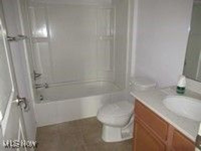 15117 Ruby Lane, Warrensville Heights, OH 44128 Photo 16