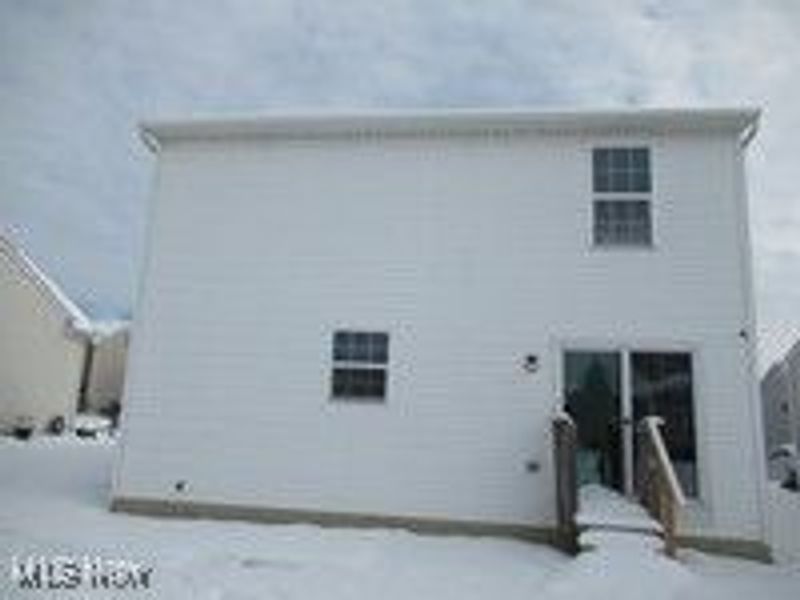 15117 Ruby Lane, Warrensville Heights, OH 44128 Photo 2