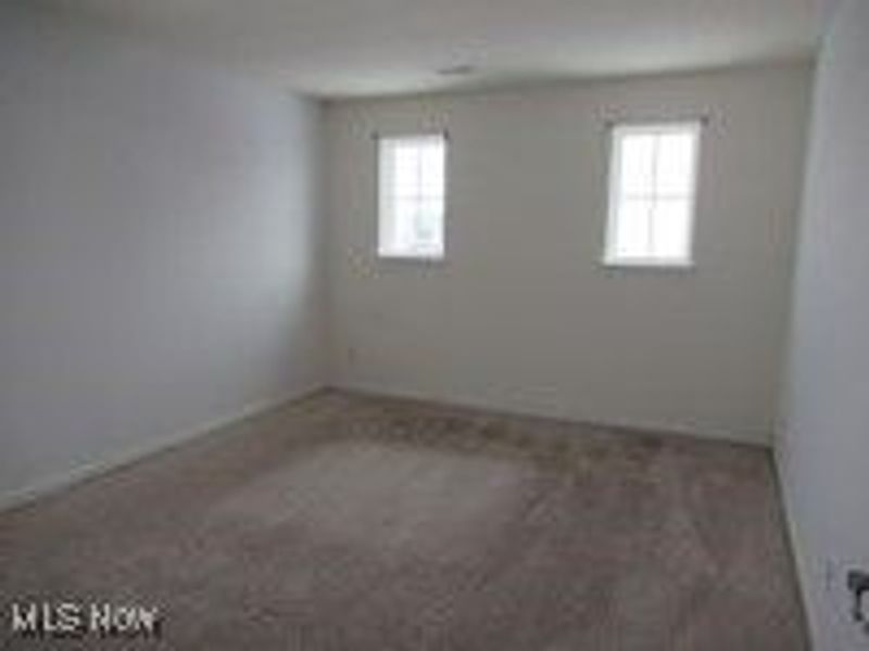 15117 Ruby Lane, Warrensville Heights, OH 44128 Photo 9