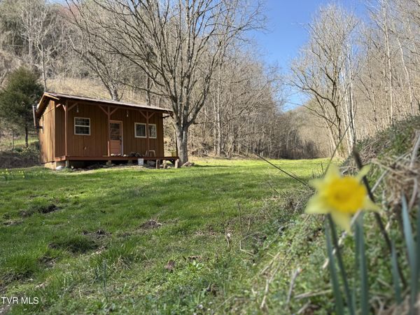 1499 Keesel Hollow Road, Bybee, TN 37713