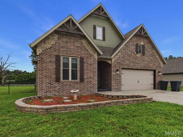 224 Sweet Valley Circle, Crocker, MO 65452