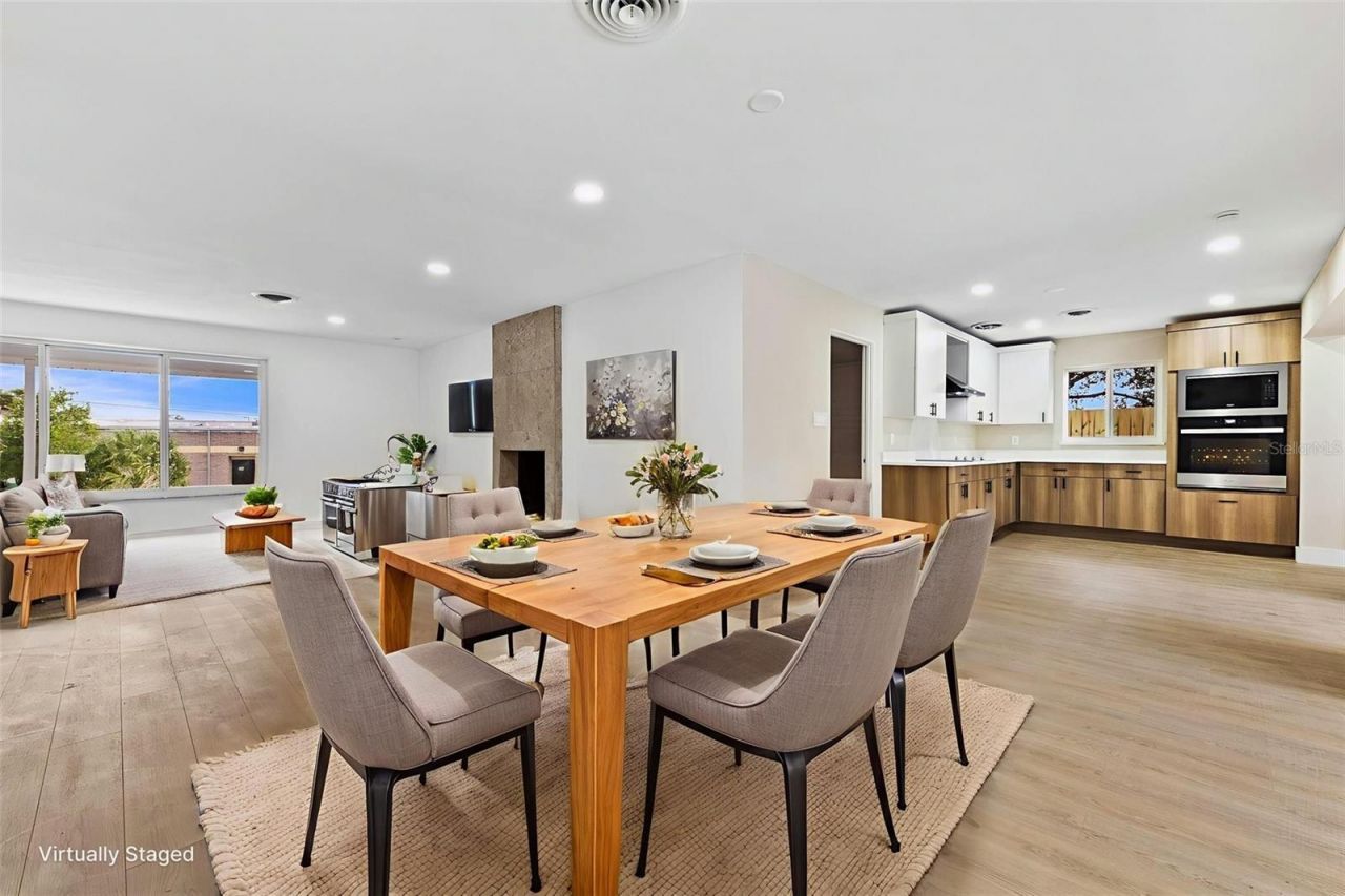 1822 Banyan Tree Drive, Edgewater, FL 32132 Photo