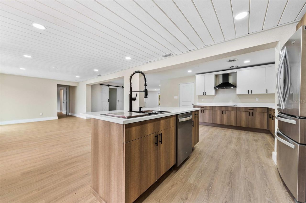 1822 Banyan Tree Drive, Edgewater, FL 32132 Photo