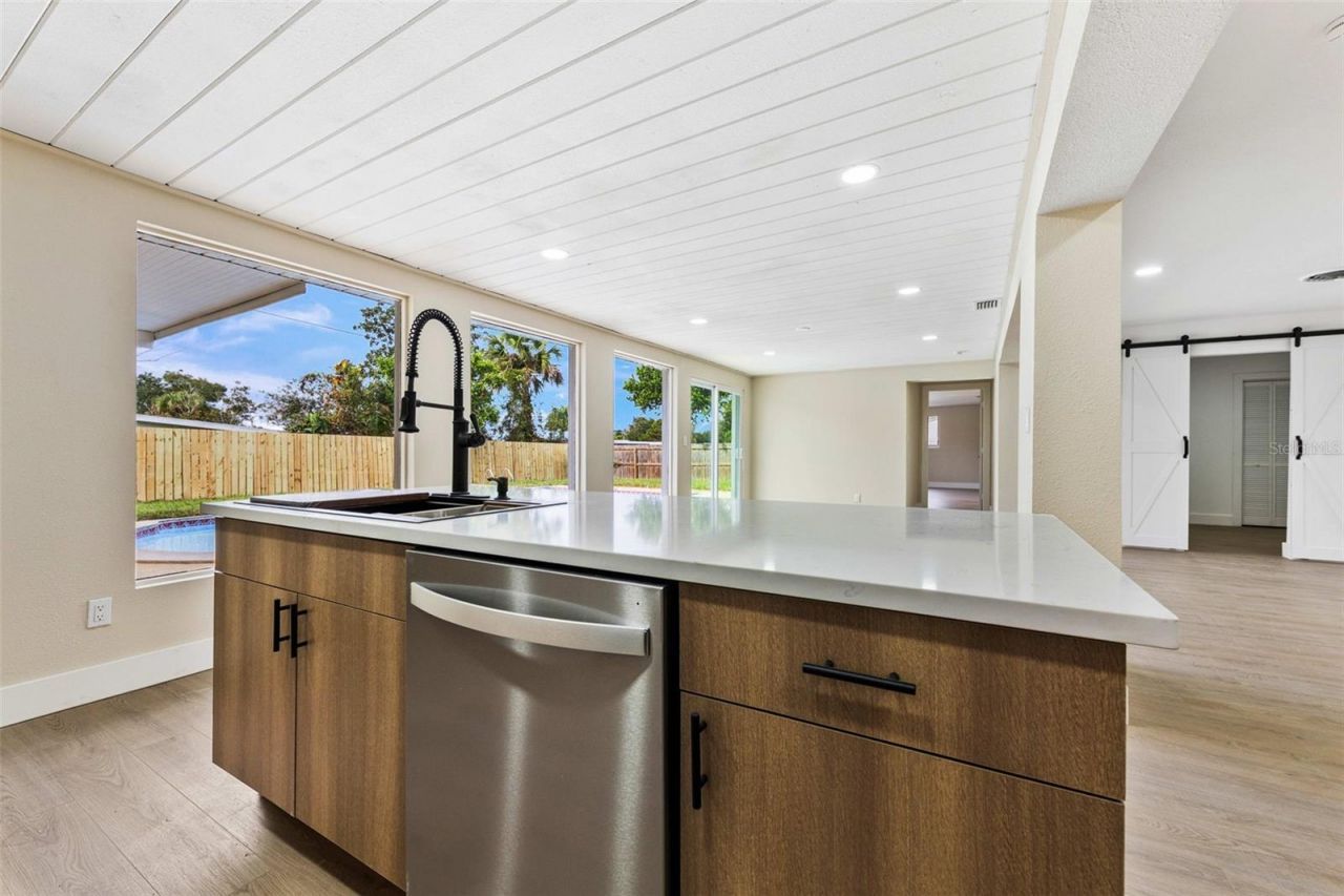 1822 Banyan Tree Drive, Edgewater, FL 32132 Photo