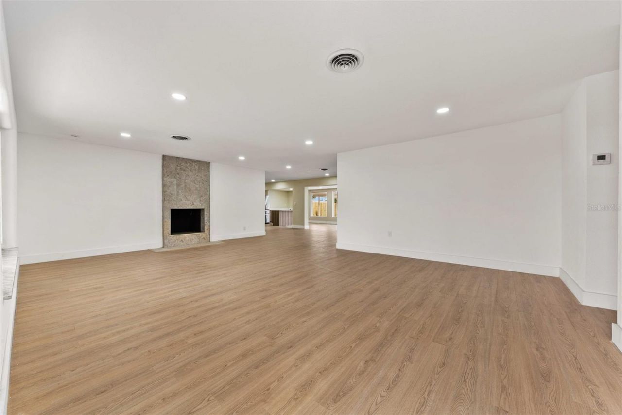 1822 Banyan Tree Drive, Edgewater, FL 32132 Photo