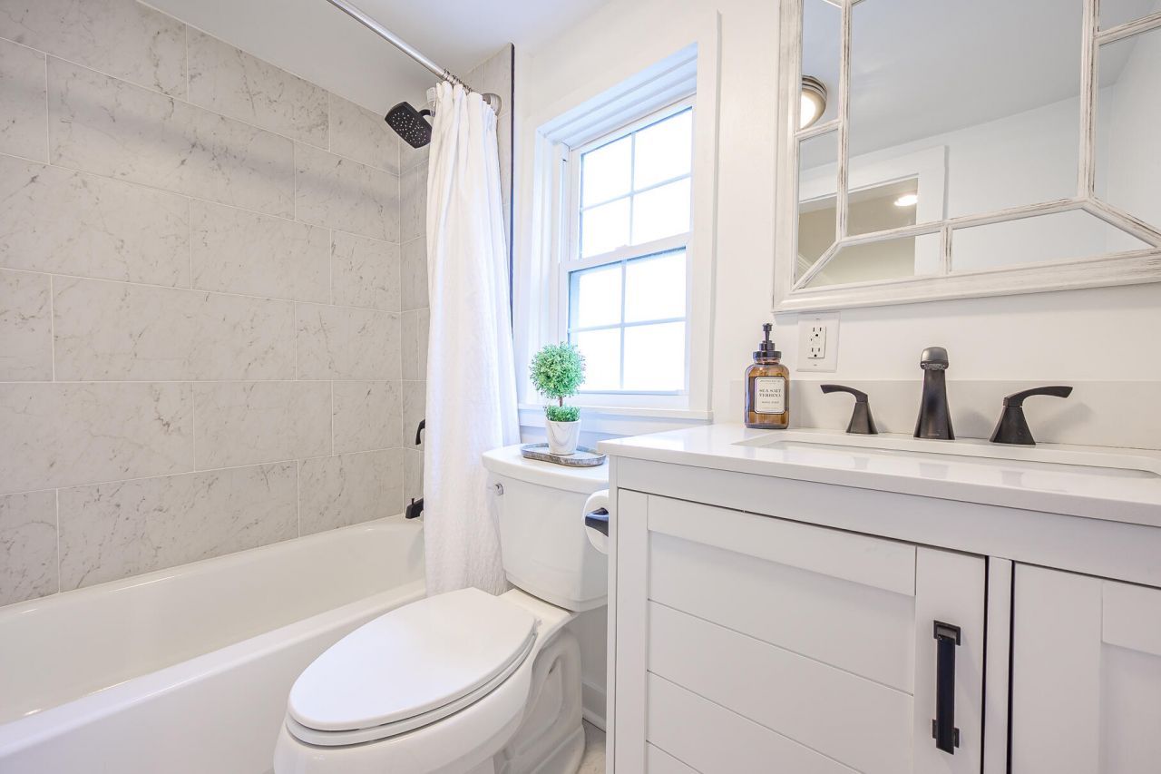 425 King Street Photo 46