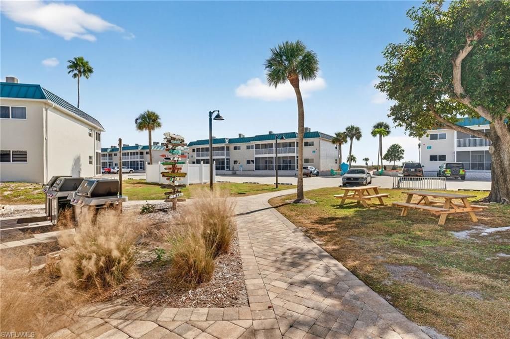 827 E Gulf Dr, Unit L2, Sanibel, FL 33957 Photo