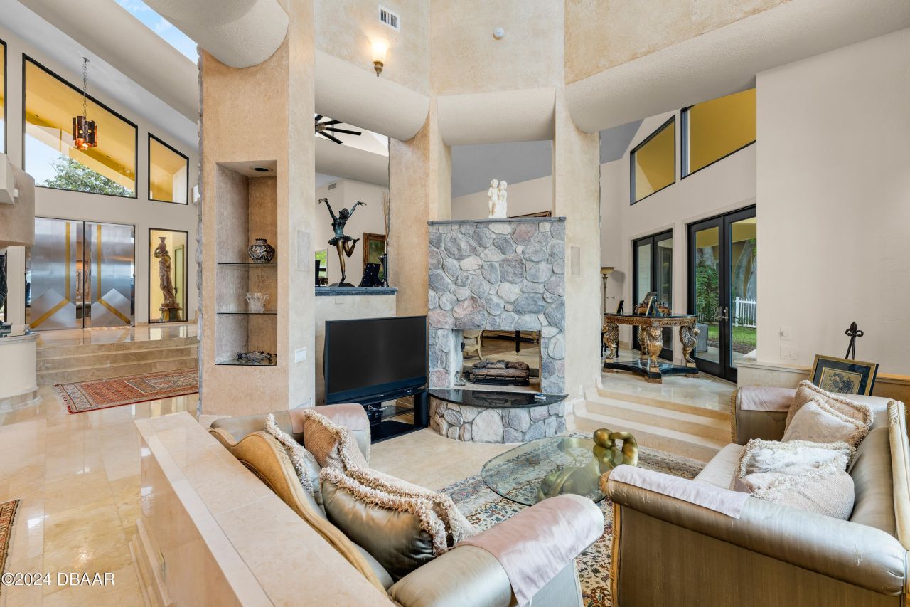 763 N Beach Street, Ormond Beach, FL 32174 Photo