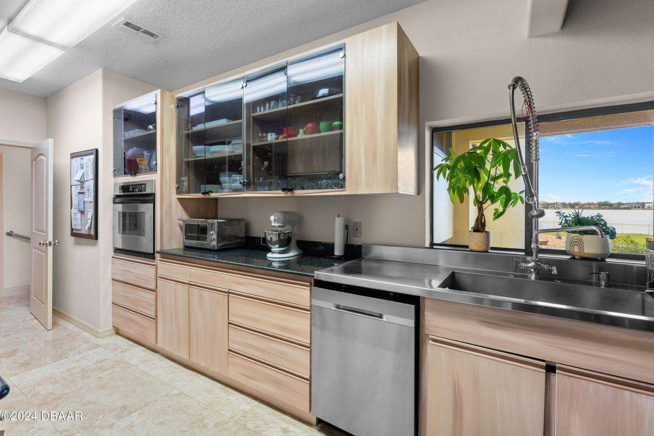 763 N Beach Street, Ormond Beach, FL 32174 Photo