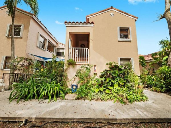 11840 SW 80th St, Unit 526, Miami, FL 33183