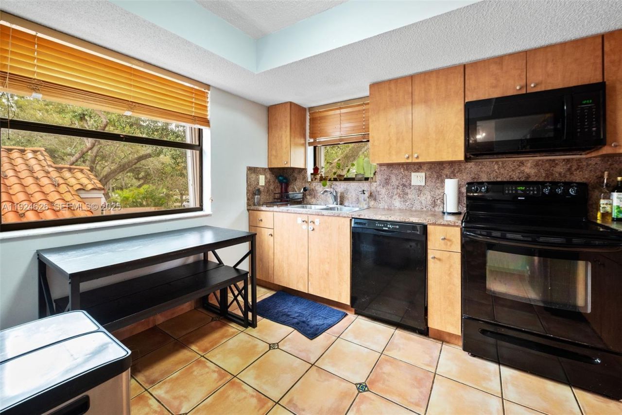 11840 SW 80th St, Unit 526, Miami, FL 33183 Photo