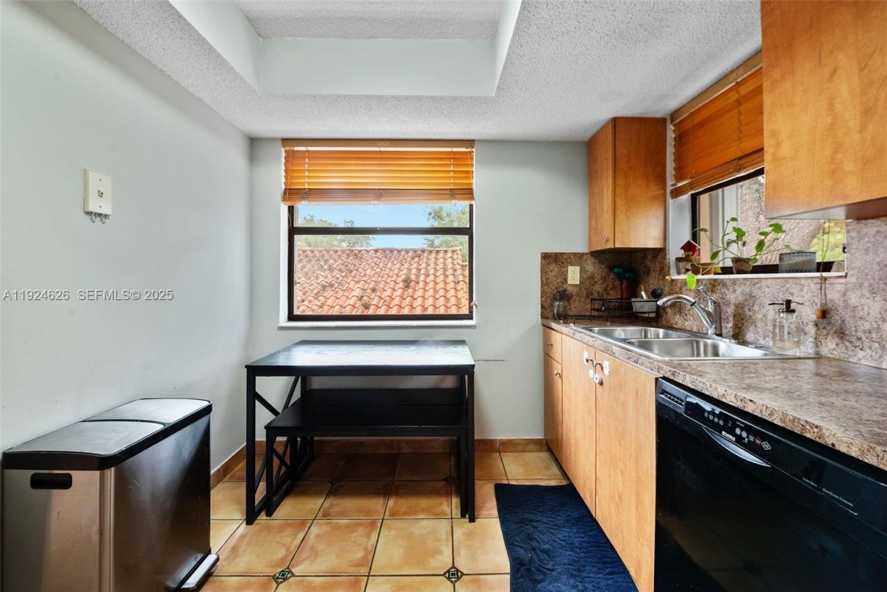 11840 SW 80th St, Unit 526, Miami, FL 33183 Photo