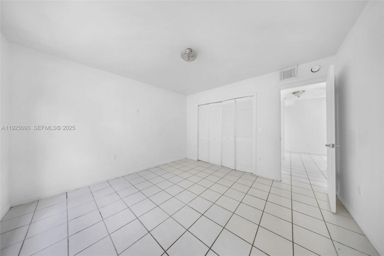 3453 SW 23rd Ter, Unit 1, Miami, FL 33145 Photo