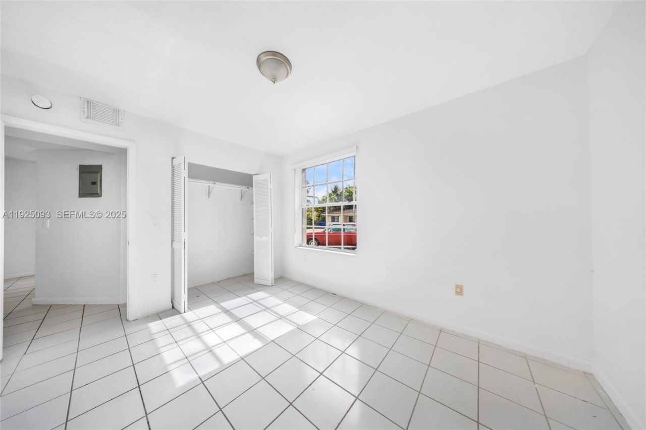 3453 SW 23rd Ter, Unit 1, Miami, FL 33145 Photo