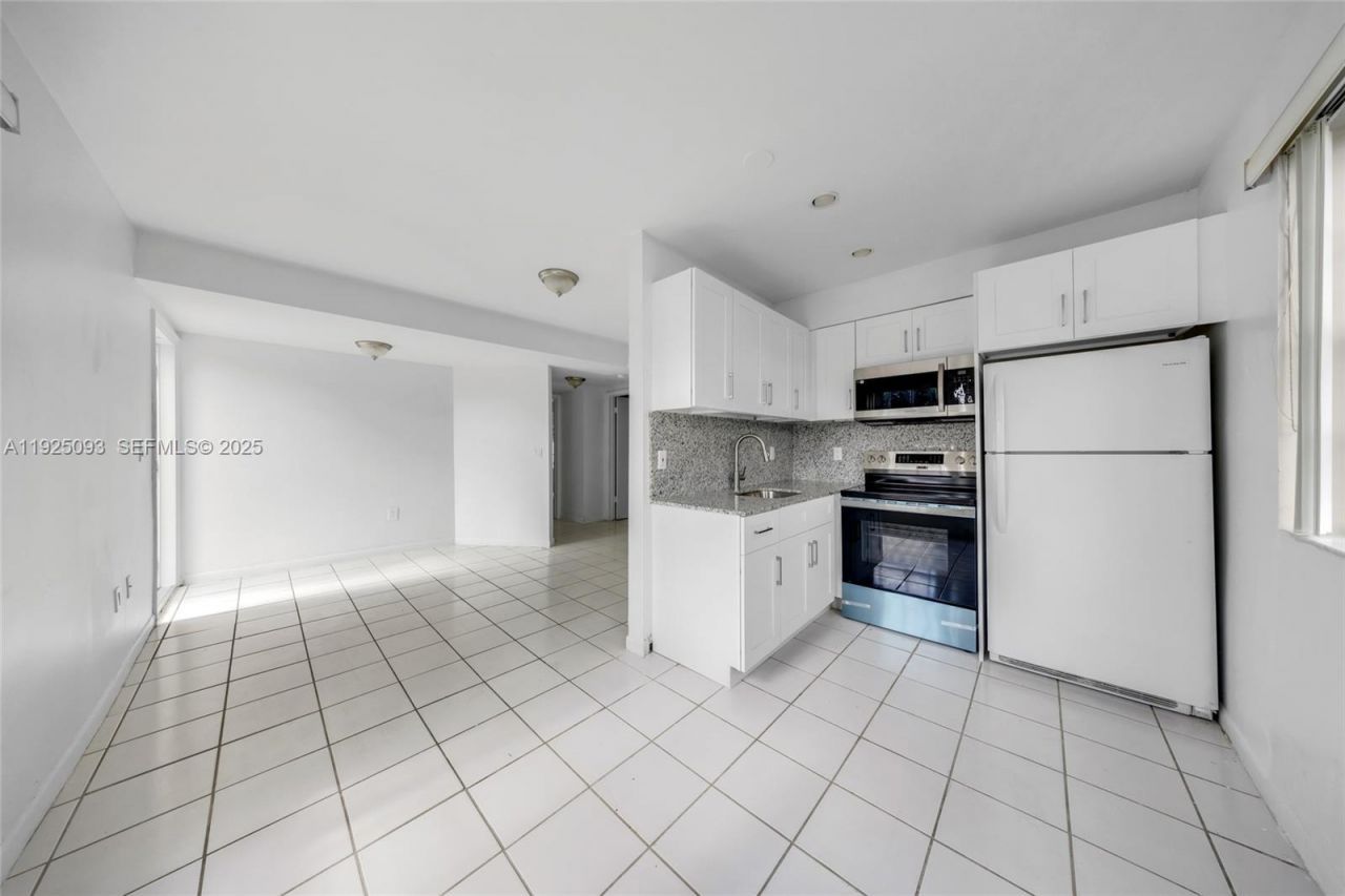 3453 SW 23rd Ter, Unit 1, Miami, FL 33145 Photo