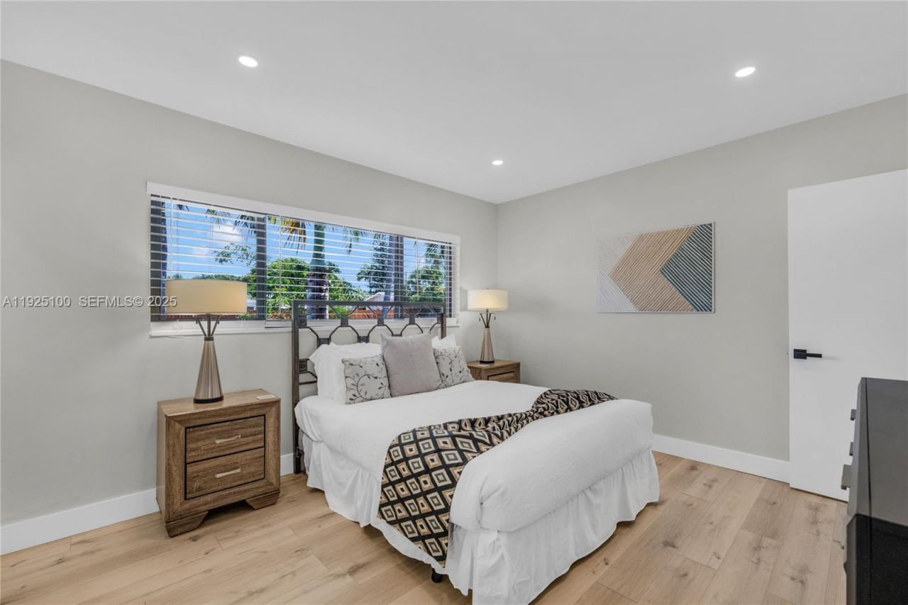 1204 NE 7th St, Pompano Beach, FL 33060 Photo