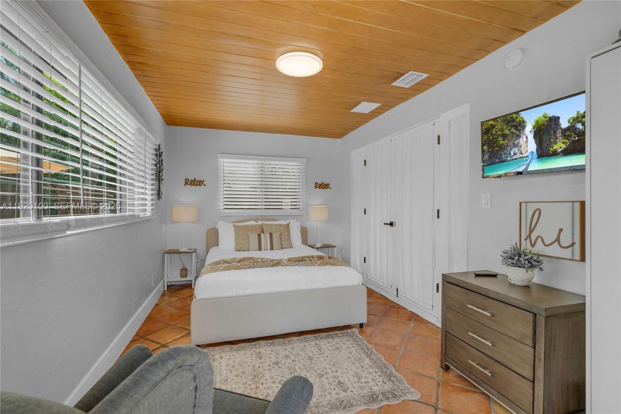 1204 NE 7th St, Pompano Beach, FL 33060 Photo