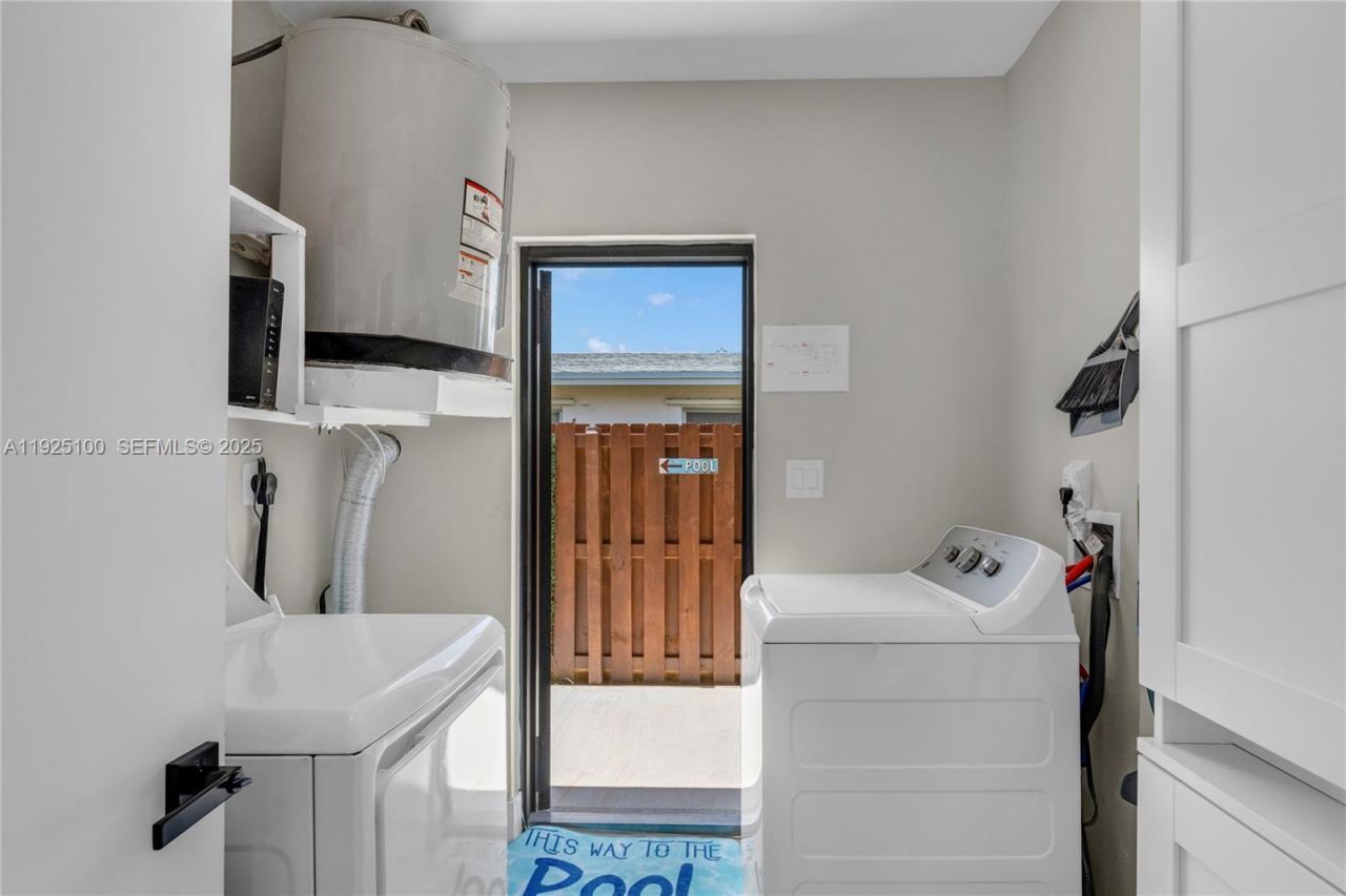 1204 NE 7th St, Pompano Beach, FL 33060 Photo