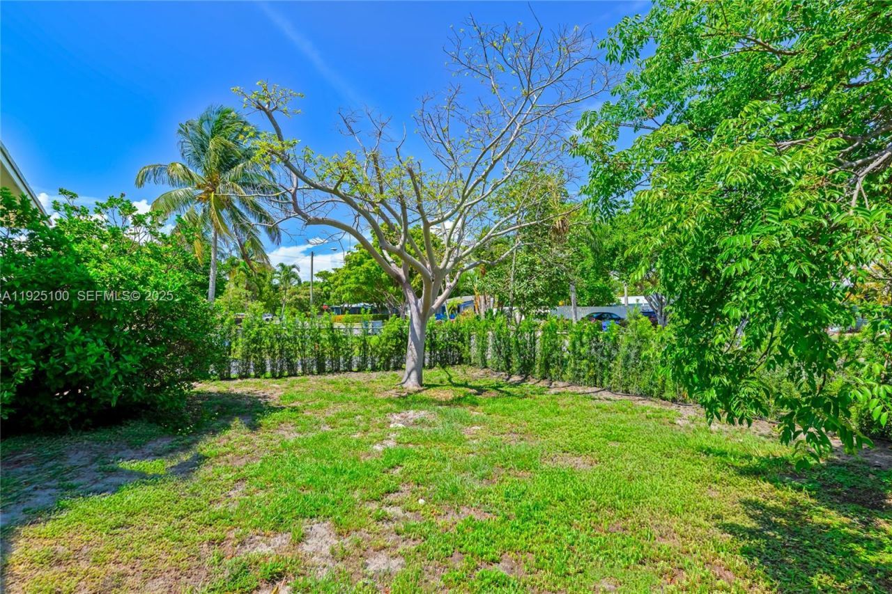 1204 NE 7th St, Pompano Beach, FL 33060 Photo