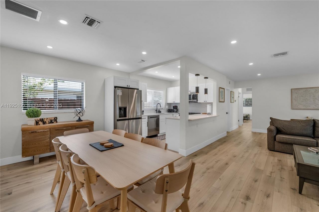 1204 NE 7th St, Pompano Beach, FL 33060 Photo