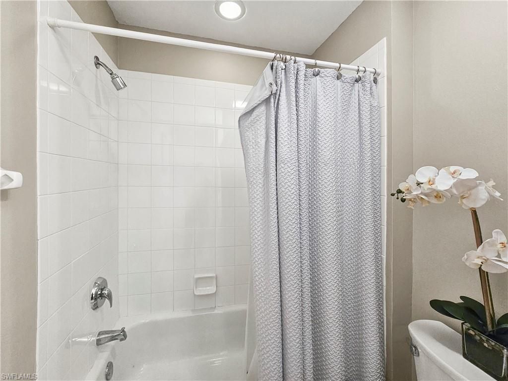 20930 Island Sound Cir, Unit 402, Estero, FL 33928 Photo