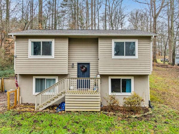 250 McDeerman Road, Jacksboro, TN 37757