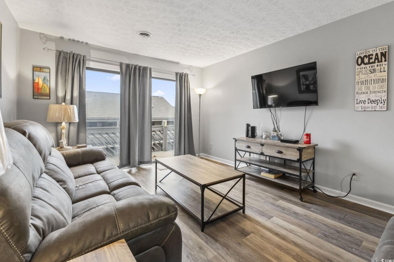 9621 Shore Dr. Photo 11