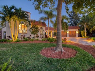 2037 BROADWAY, CLEARWATER, FL 33755