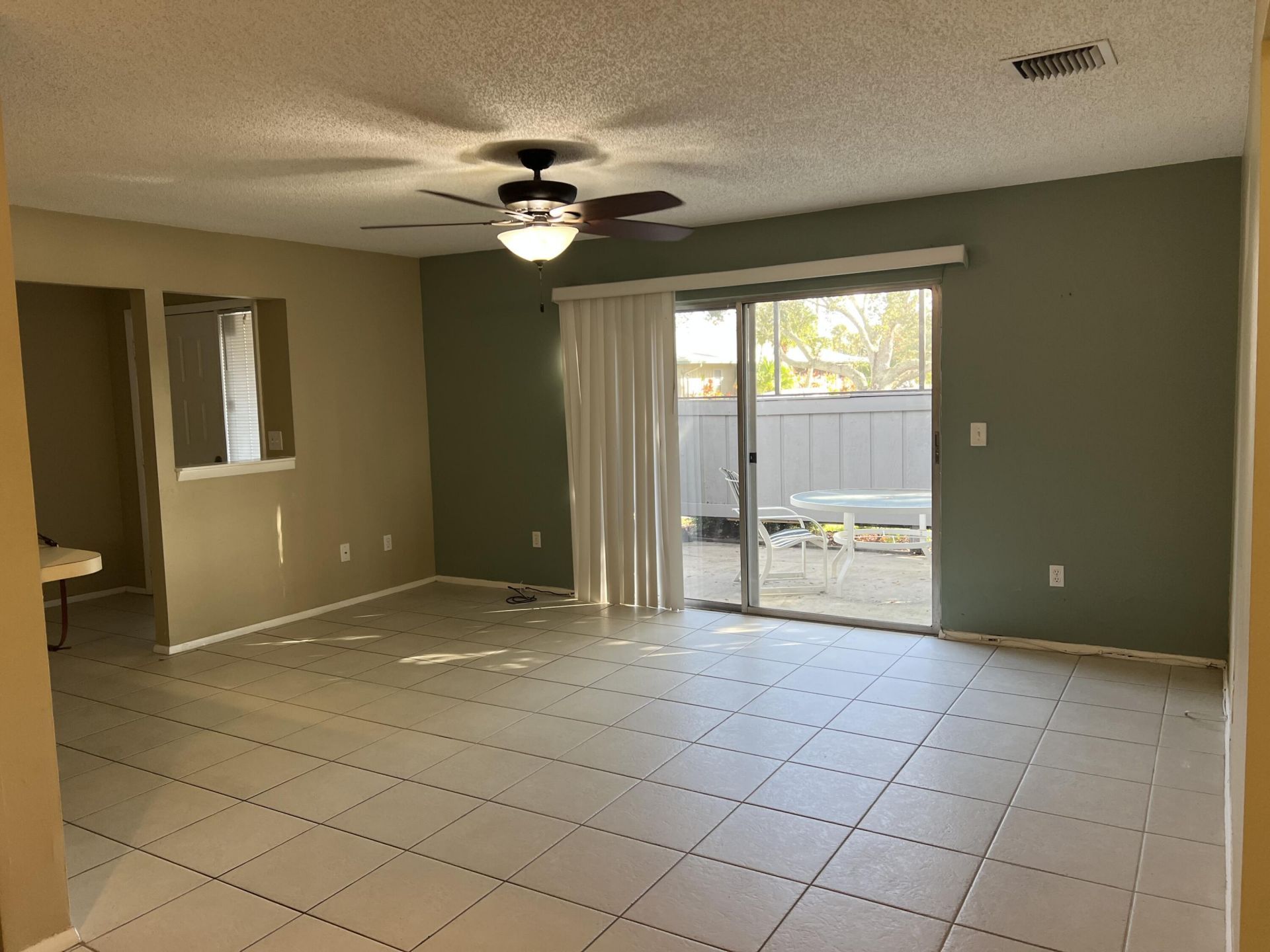 3904 NW Cinnamon Tree Circle, Jensen Beach, FL 34957 Photo