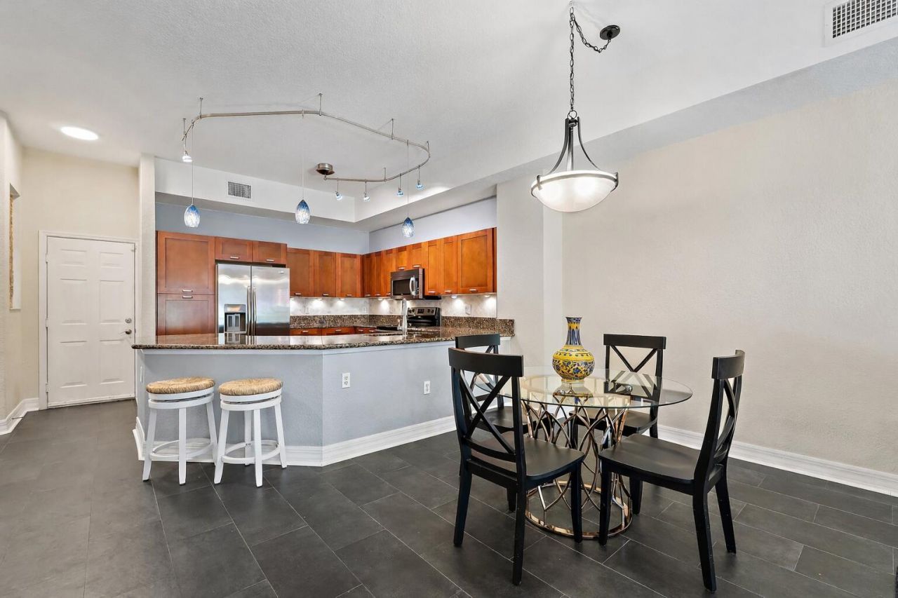 40 SE Sedona Circle, Unit 102, Stuart, FL 34994 Photo