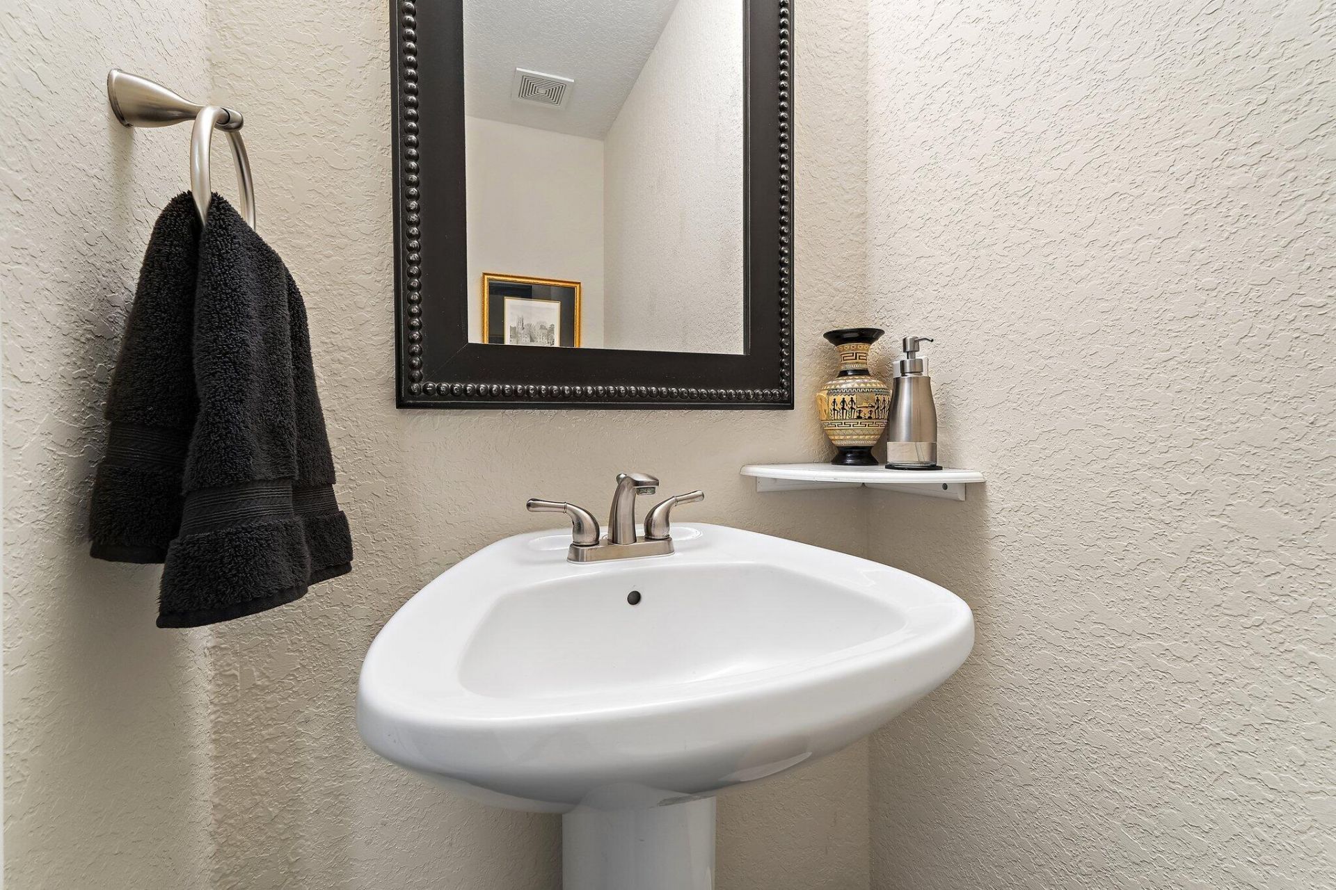 40 SE Sedona Circle, Unit 102, Stuart, FL 34994 Photo