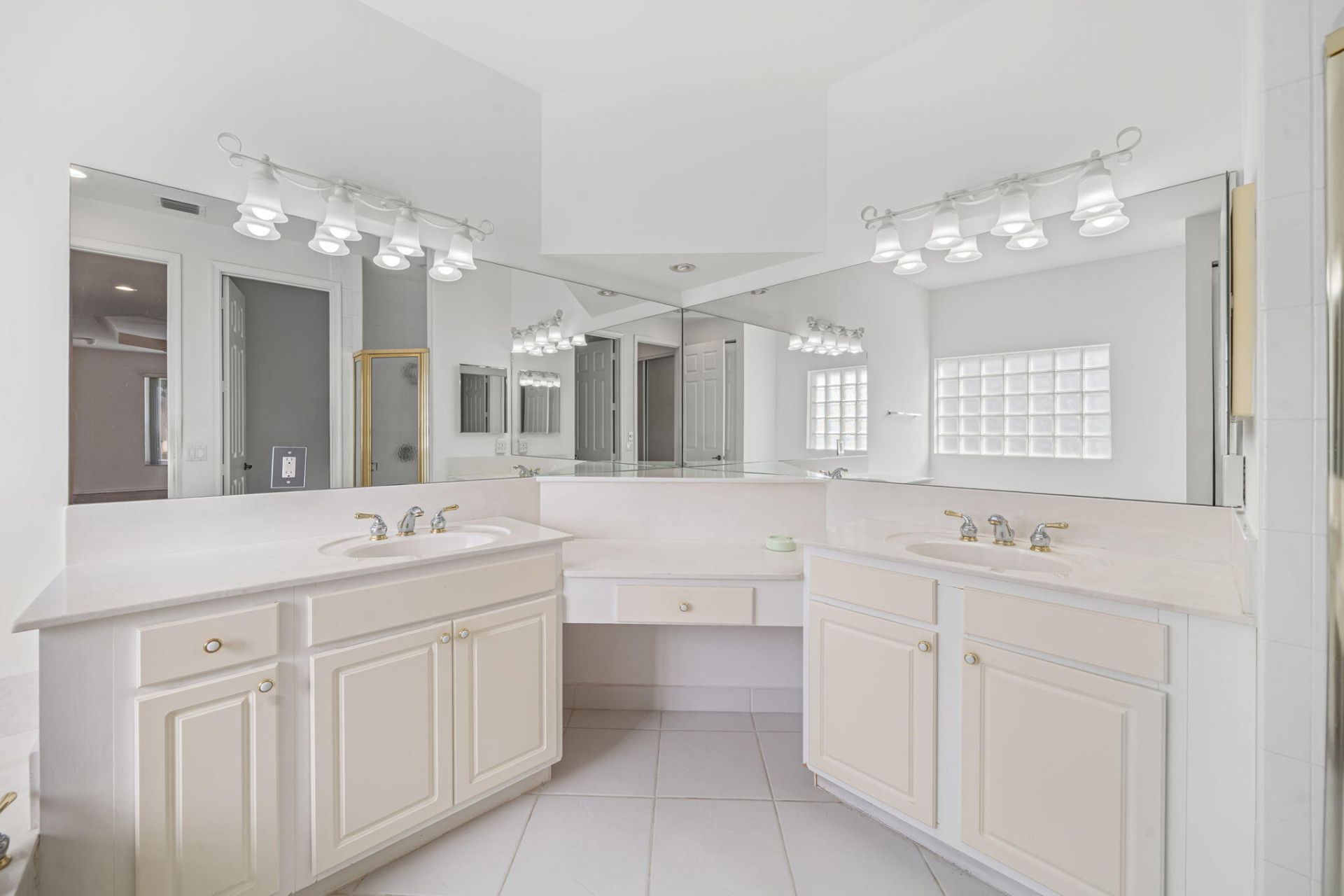 6677 Southport Drive, Boynton Beach, FL 33472 Photo
