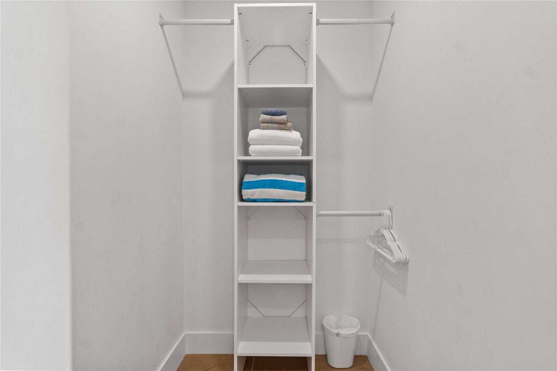 1561 SW 23rd Avenue, Fort Lauderdale, FL 33312 Photo