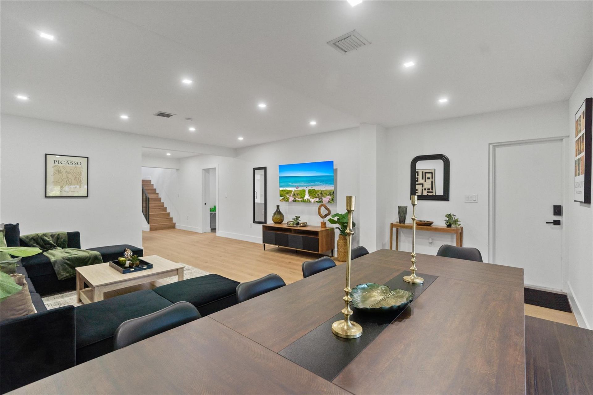 1561 SW 23rd Avenue, Fort Lauderdale, FL 33312 Photo