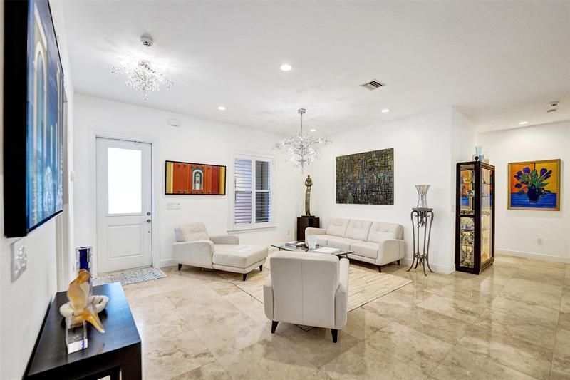 517 NE 11th Avenue, Fort Lauderdale, FL 33301 Photo