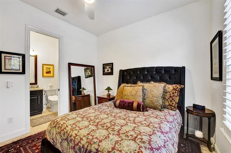 517 NE 11th Avenue, Fort Lauderdale, FL 33301 Photo