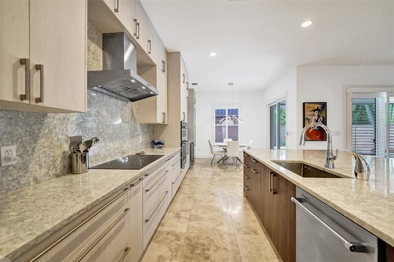 517 NE 11th Avenue, Fort Lauderdale, FL 33301 Photo