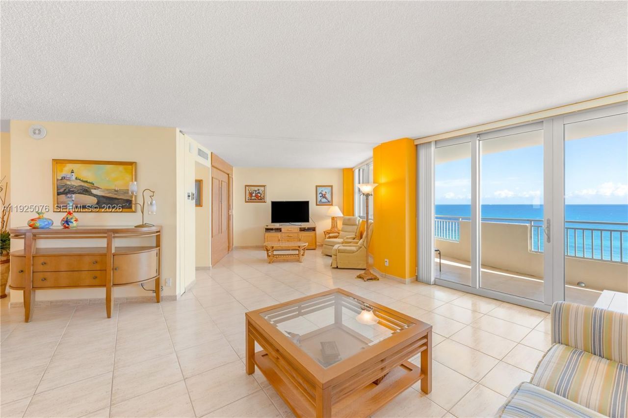 3180 S Ocean Dr, Unit 1012, Hallandale Beach, FL 33009 Photo