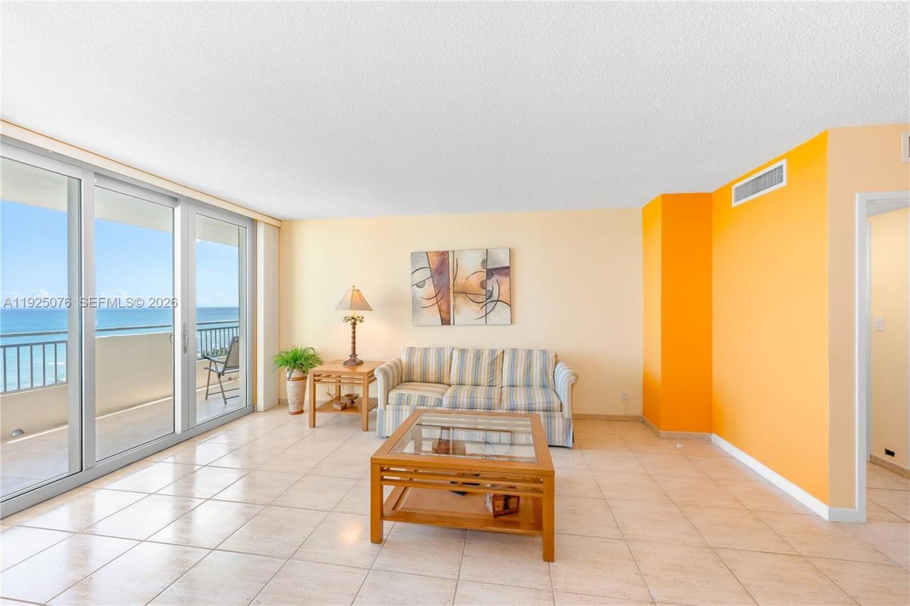 3180 S Ocean Dr, Unit 1012, Hallandale Beach, FL 33009 Photo