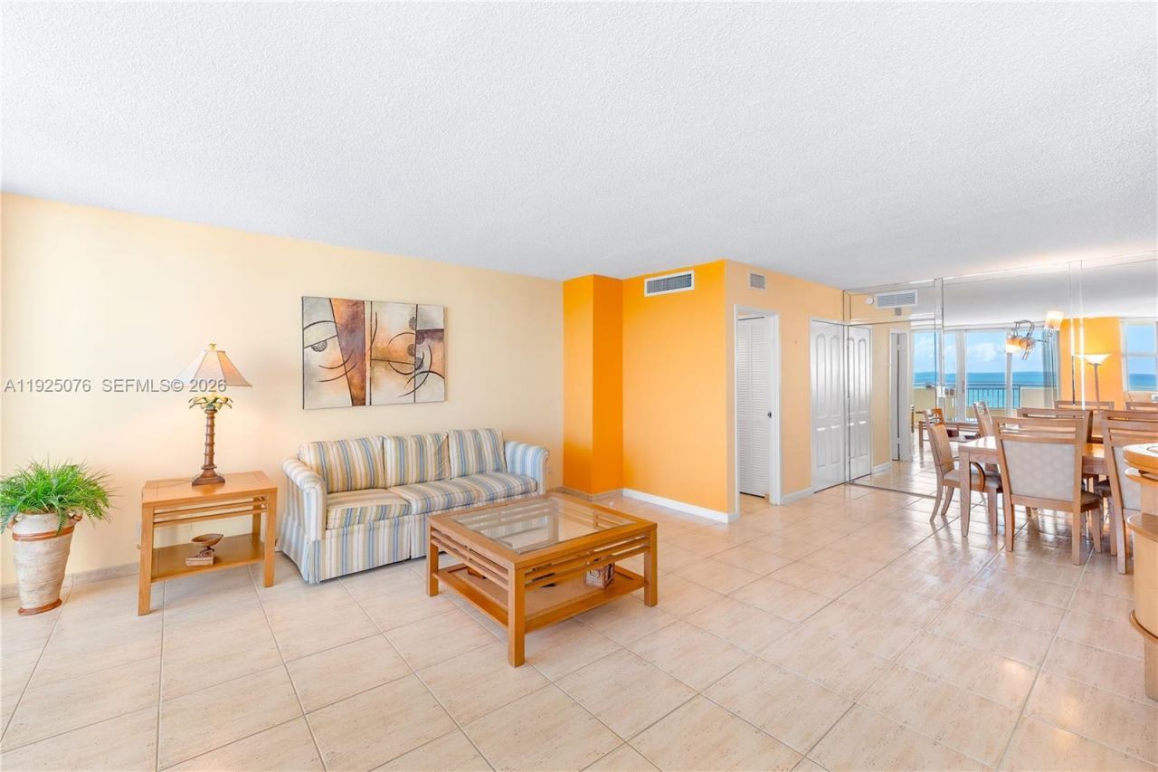 3180 S Ocean Dr, Unit 1012, Hallandale Beach, FL 33009 Photo